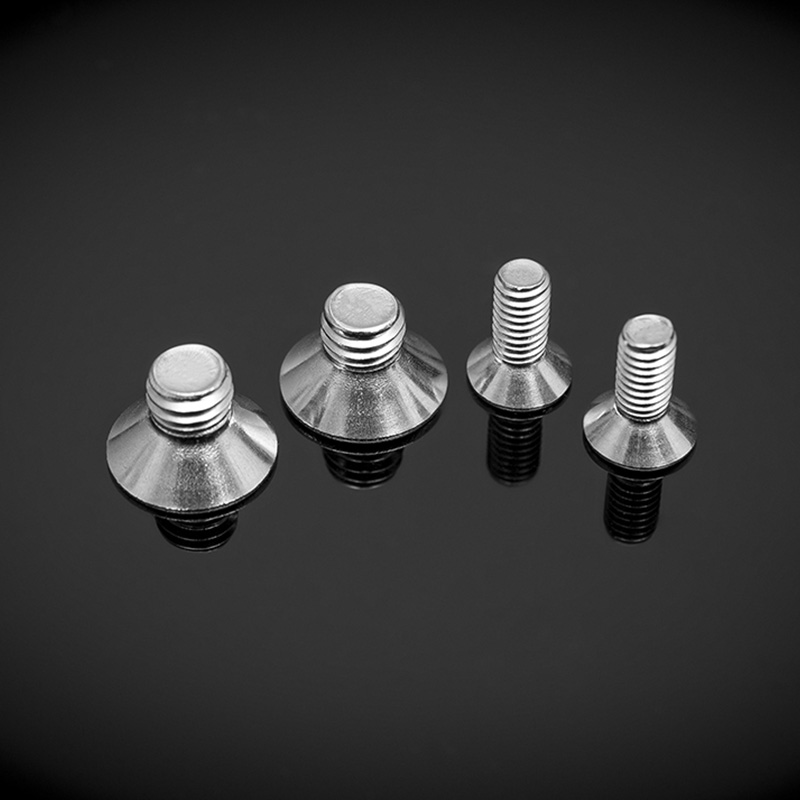 DIN 7991 Scriúnna Ceann Áirimh Soicéad Heicseagán Cruach Dhosmálta DIN 7991 Scriúnna Ceann Áirimh Soicéad Heicseagán Cruach Dhosmálta