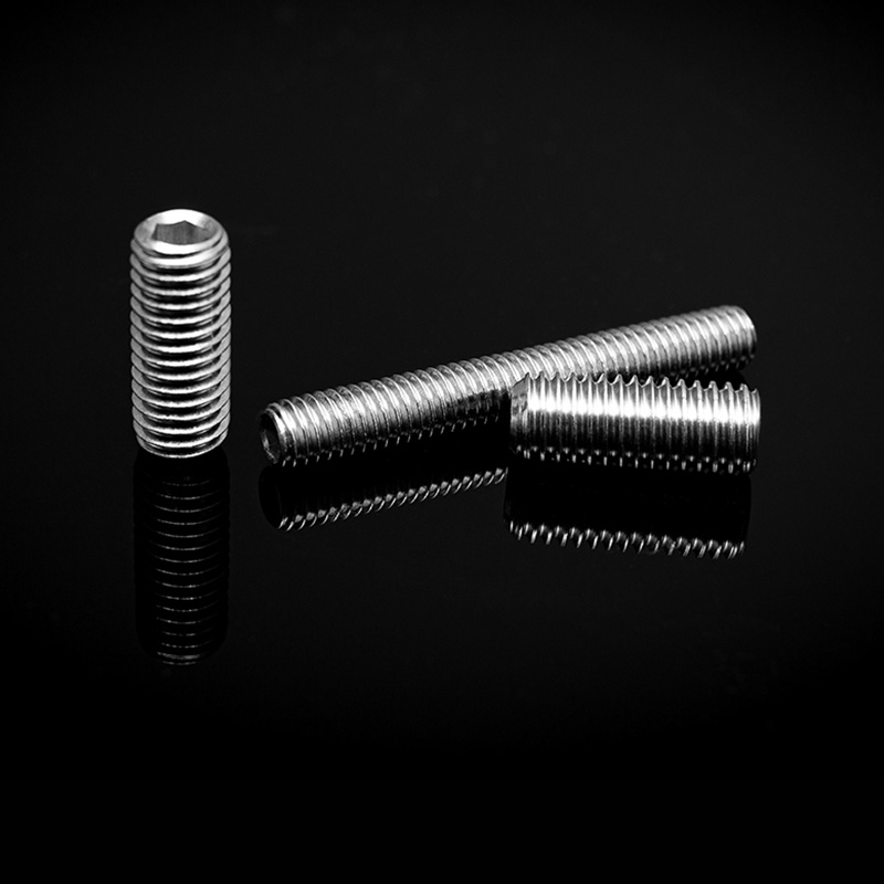 Scriúnna Socraigh Soicéad Heicseagán Cruach Dhosmálta DIN 913 Le Pointe Maol