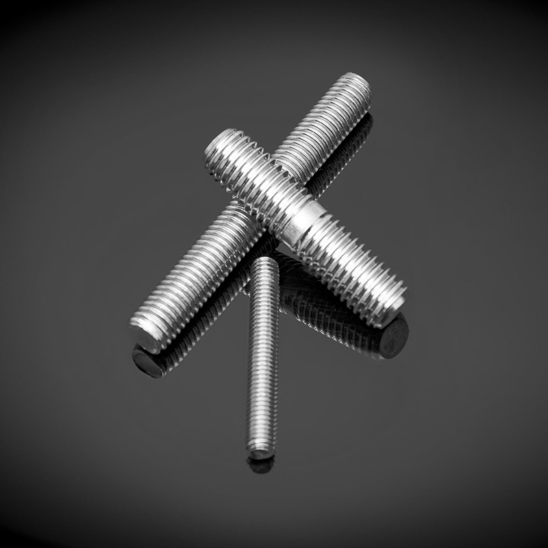 Graí Dúbailte Cruach Dhosmálta DIN 835