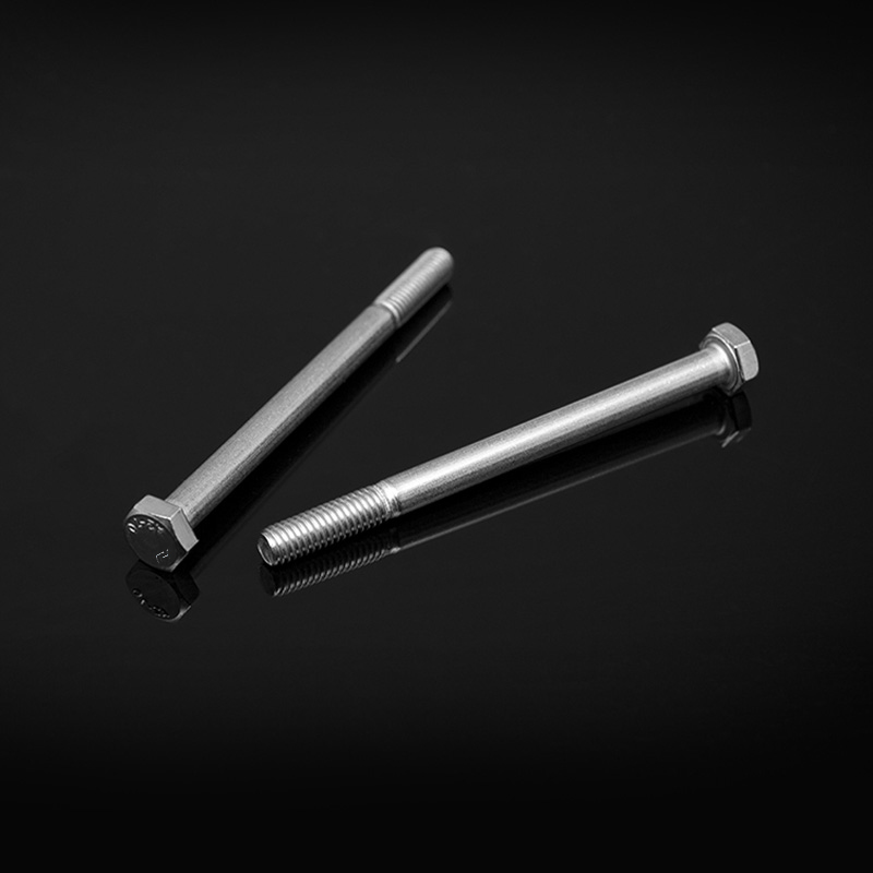 Boltaí Ceann Heicseagán Cruach Dhosmálta DIN931 Snáithithe go Páirteach